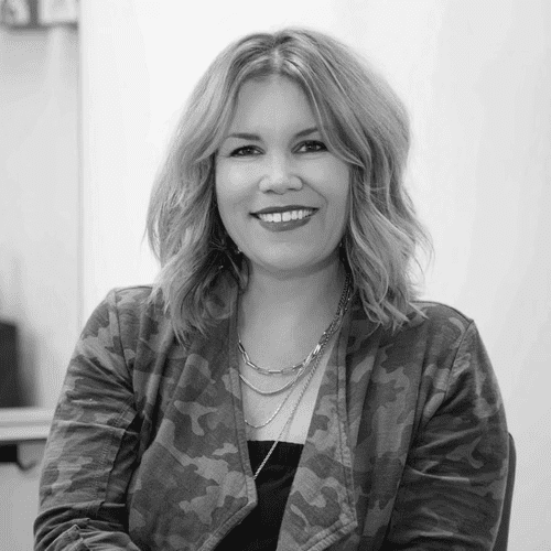 Portrait of Michelle Ward, a professional stylist at Salon Savoir, showcasing their expertise and style.